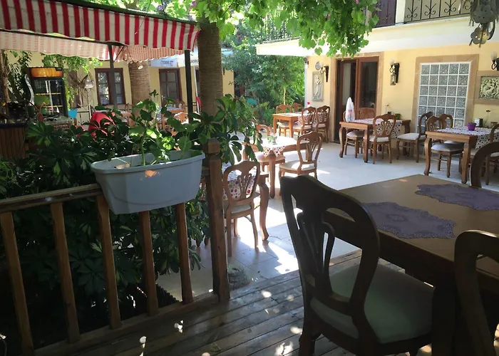 Ξενοδοχείο Sevil 2*